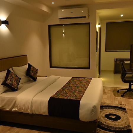 Hotel The Orange Zest Vithalpur Exterior foto